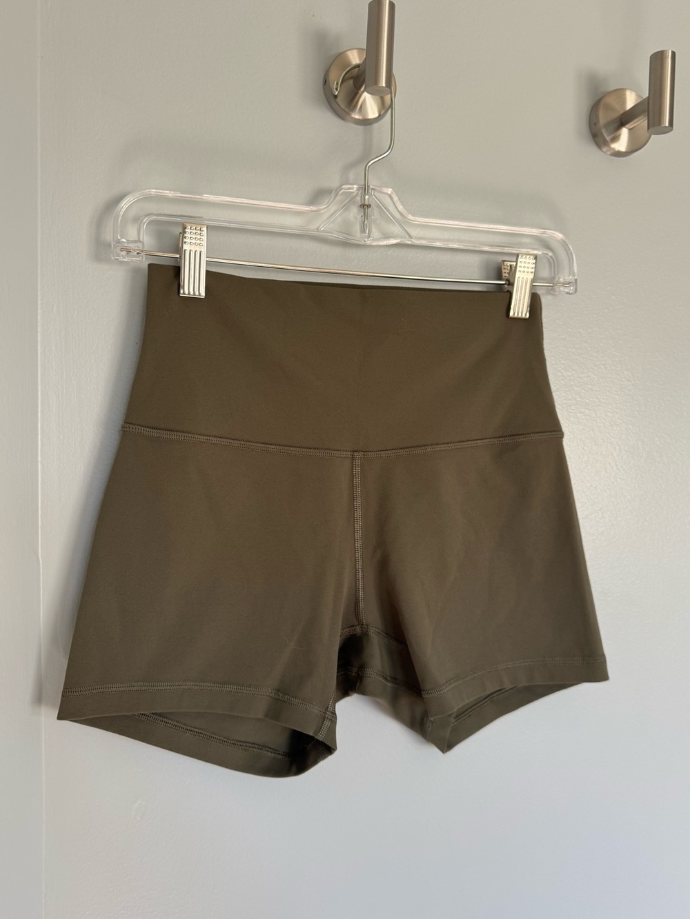 Lululemon Align High Rise Short 4” - Army Green